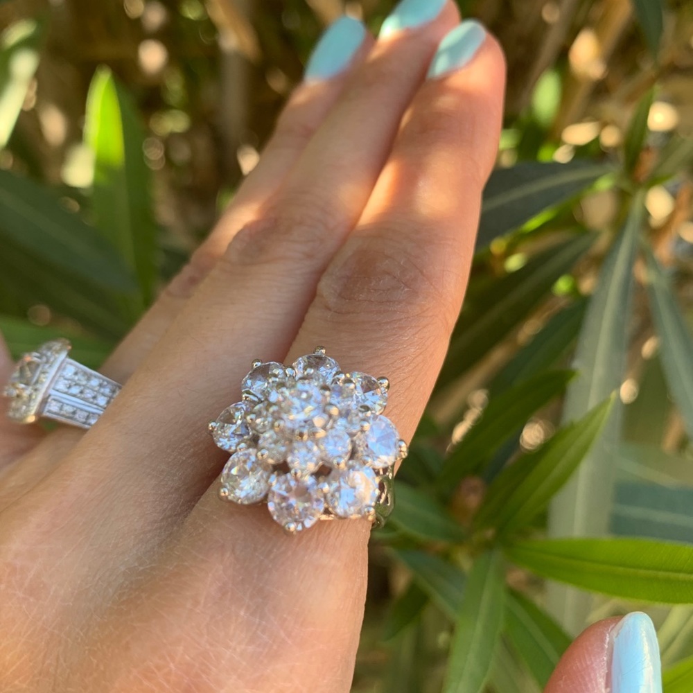 Flower Cz ring - Picture 6 of 6